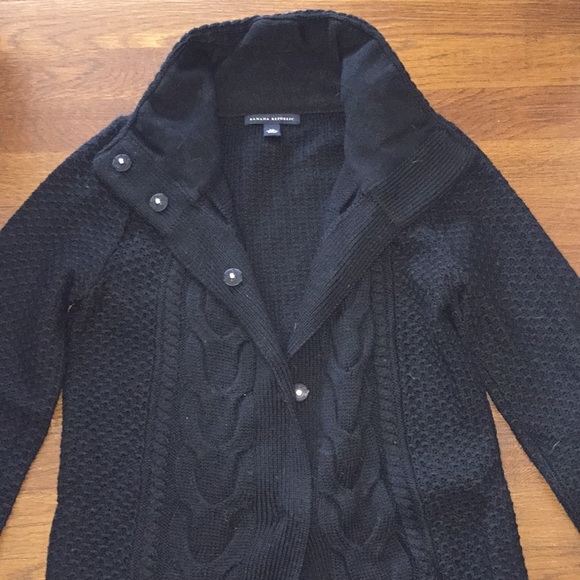 Banana Republic long black sweater - Picture 3 of 3